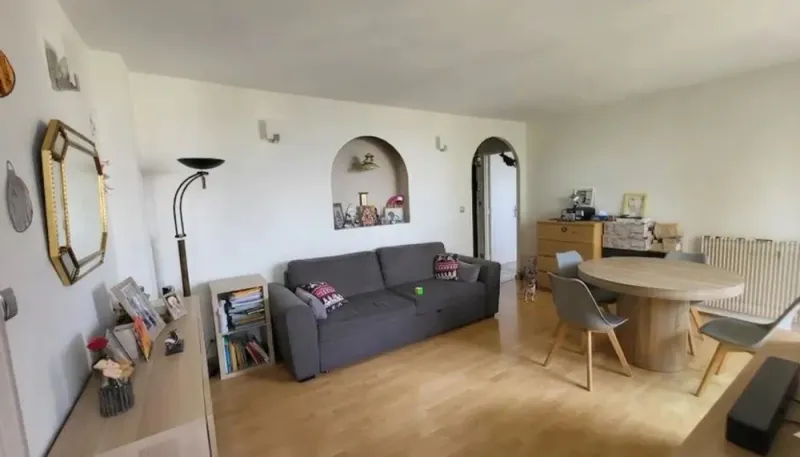 Appartement lumineux avec Balcon - Photo 2