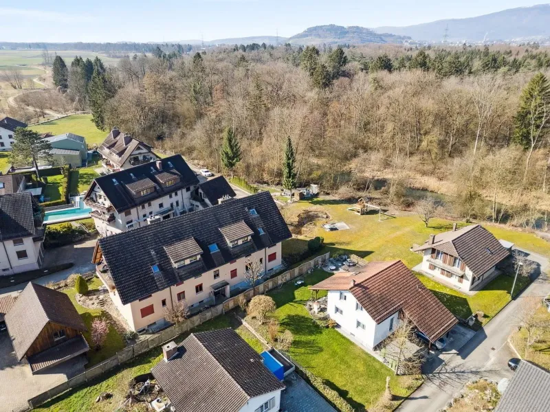 Prestigieux Duplex 5.5 pces "Pieds dans l'eau" avec Salle d'Escalade - Photo 3