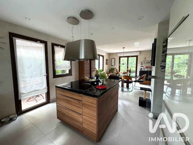 Vente Maison/villa 5 pièces - Photo 4