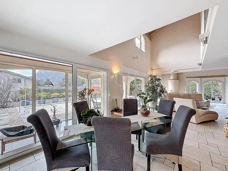 Ardon villa avec piscine sur 1'500 m² - Photo 4