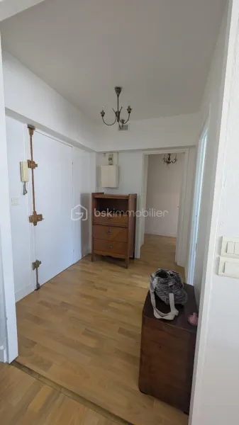 Appartement de 81,76 m² à Puteaux - Photo 2