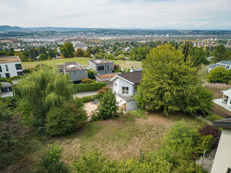 693 m² of building lot on a sought-after hillside in Dornach - Photo 2