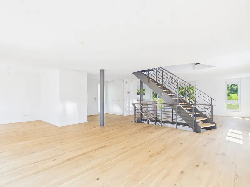 Frisch renoviertes 6.5-Zimmer-Einfamilienhaus in Therwil - Photo 4