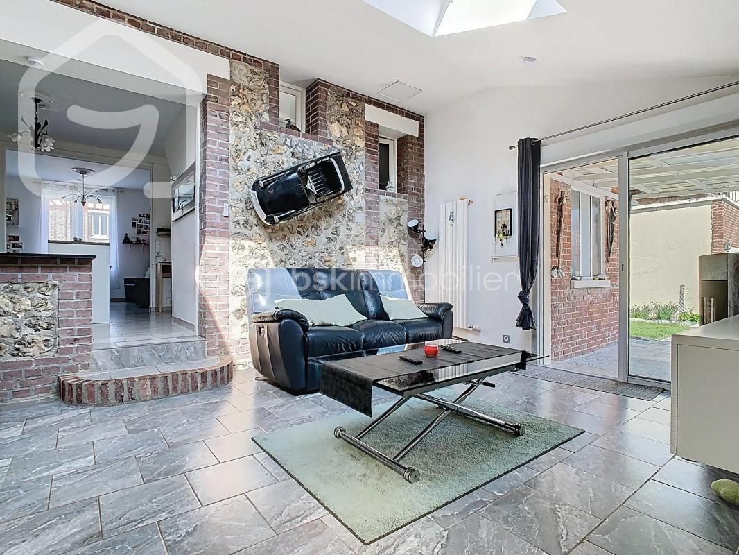 Maison 85m2, 3 chambres, jardin, garage, cave, dépendance