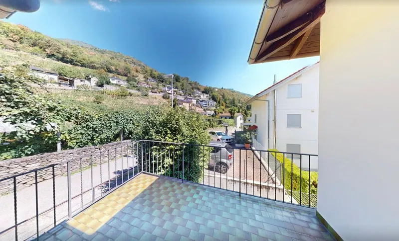 Zentrales Mehrfamilienhaus in Minusio mit Seesicht und Ausbaupotenzial - Photo 4
