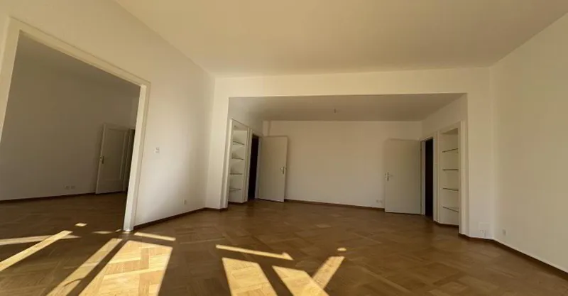 Appartement 7 pièces - Photo 2