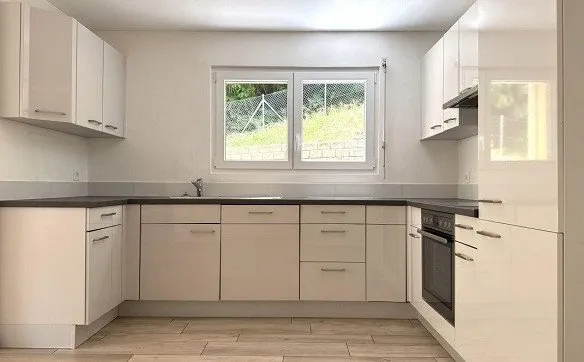 Residenza secondaria, appartamento di 4.5 locali vicino Ascona | Zw... - Photo 4