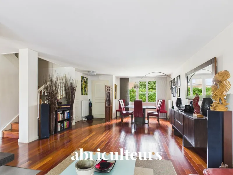Maison familiale de 156 m² avec jardin et terrasse aux Coteaux à Argenteuil (95100) - Photo 5