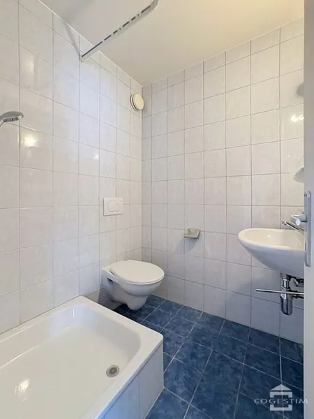Bel appartement de 3 pièces dans les combles - Photo 4