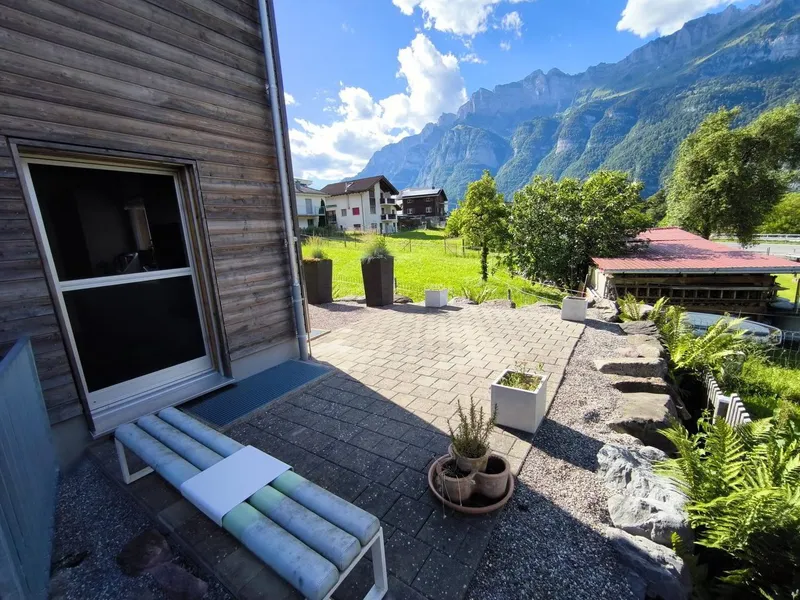 Modernes, freistehendes 6 1/2 Zimmer- Holzhaus mit Seesicht/Ufernähe - Photo 2