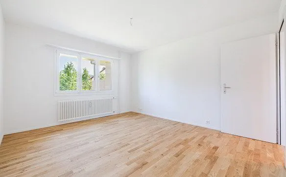 Frisch saniert, zentral gelegen - Ihr neues Zuhause wartet! - Photo 5