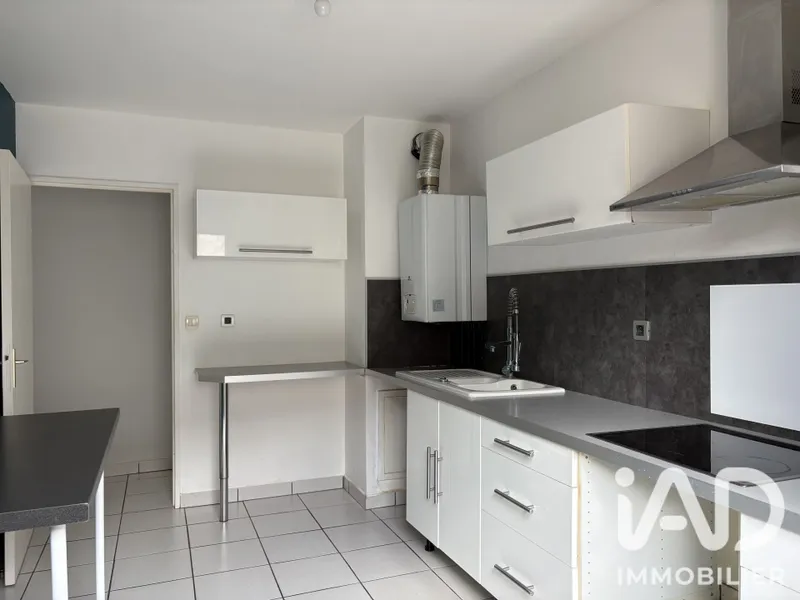 Vente Appartement 3 pièces - Photo 2