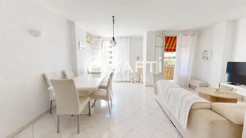 Appartement à vendre, 3 pièces, 65 m², Toulon