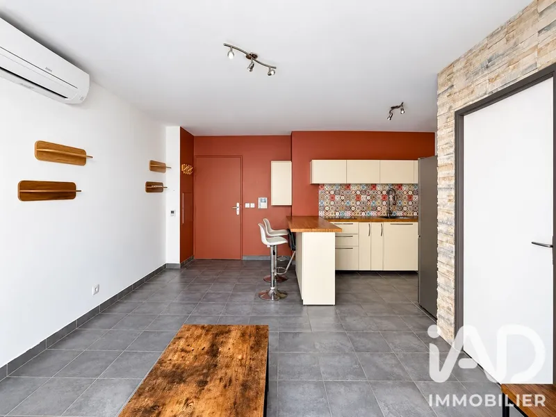 Vente Appartement 2 pièces - Photo 2