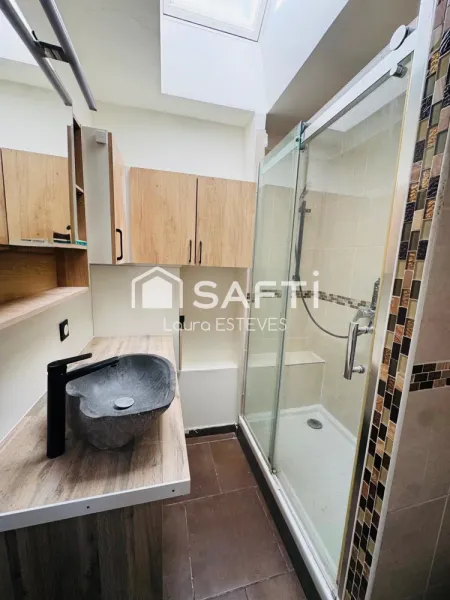 L'esprit maison de ville pour ce superbe appartement indépendant ! - Photo 5