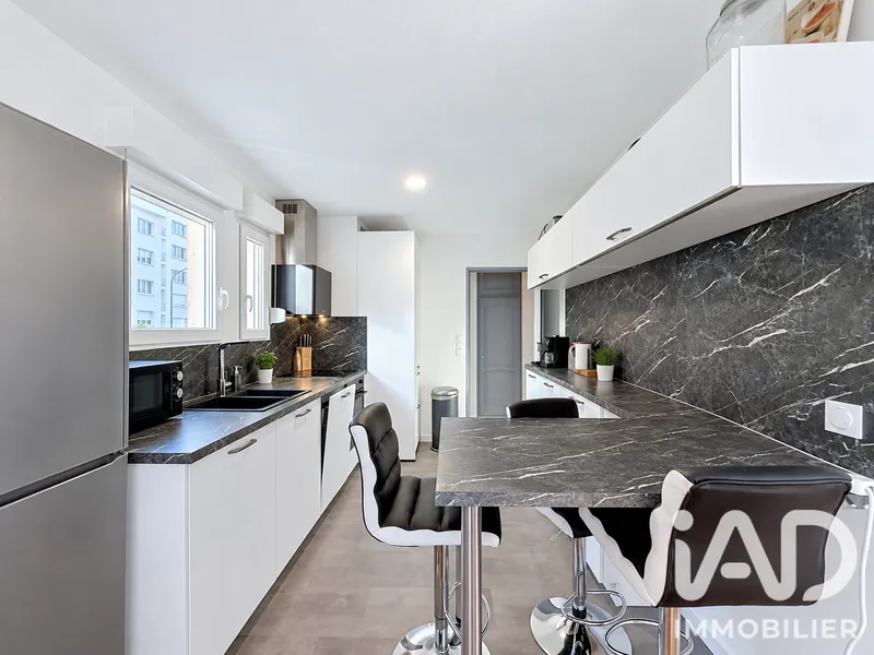 Vente Appartement 5 pièces - Photo 3