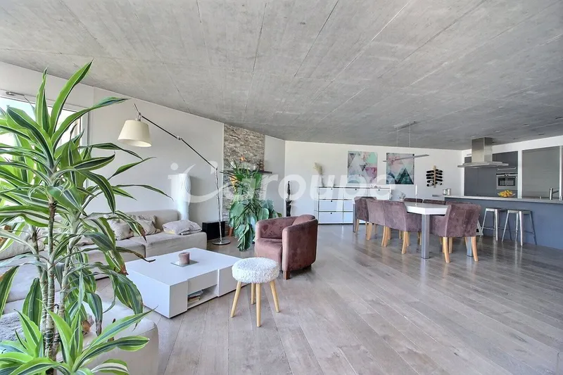 Maison à vendre, 5 pièces, 237 m², Sion