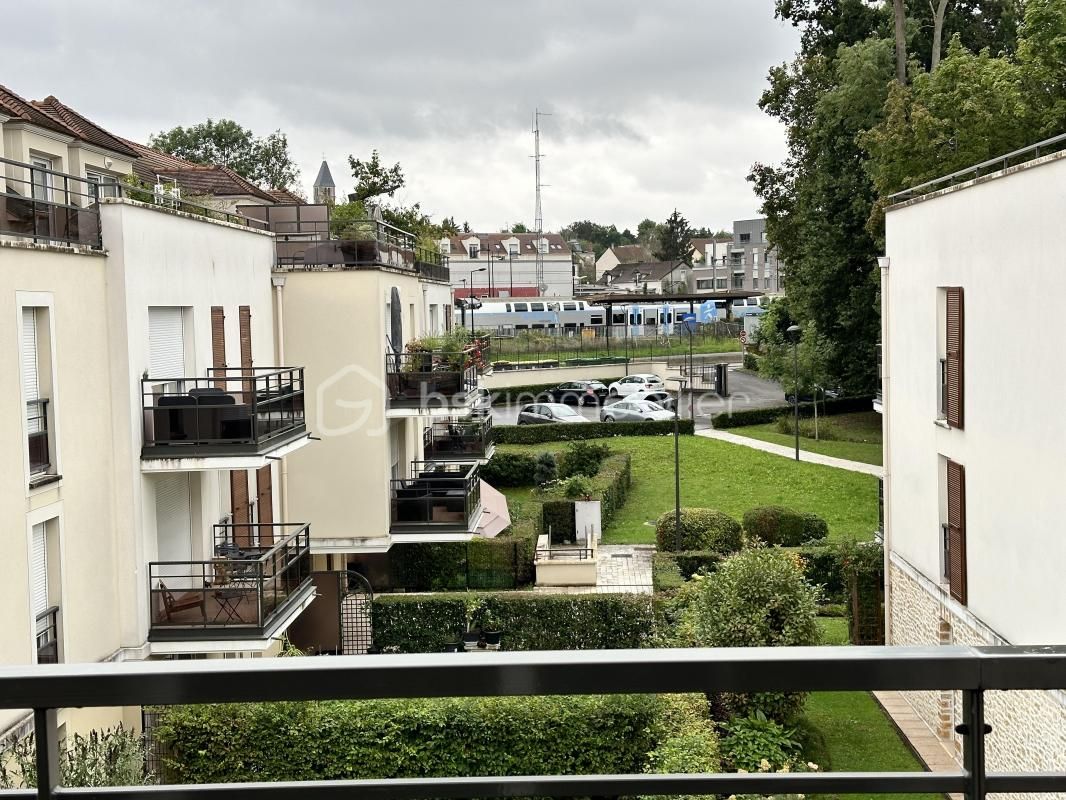 Appartement 4 pièces- 3 chambres - 74 m² - Étage 2