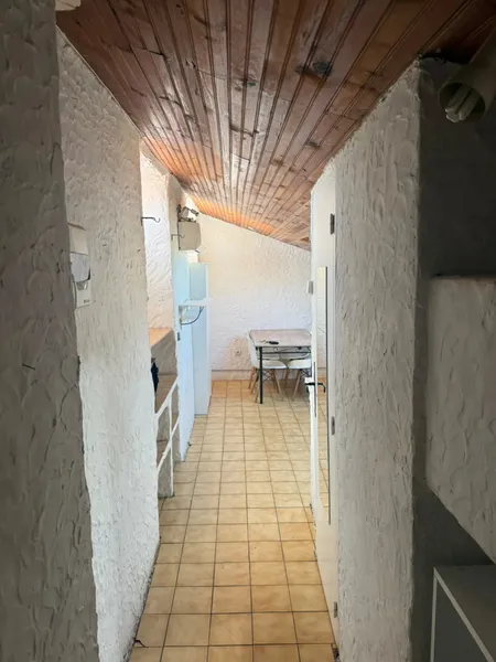 Charmant studio mansardé – Vieux-Nice - Photo 2