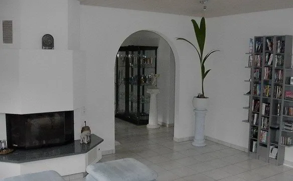 6-Zimmer Maisonette-Wohnung mit Wintergarten und schöner Terrasse - Photo 3