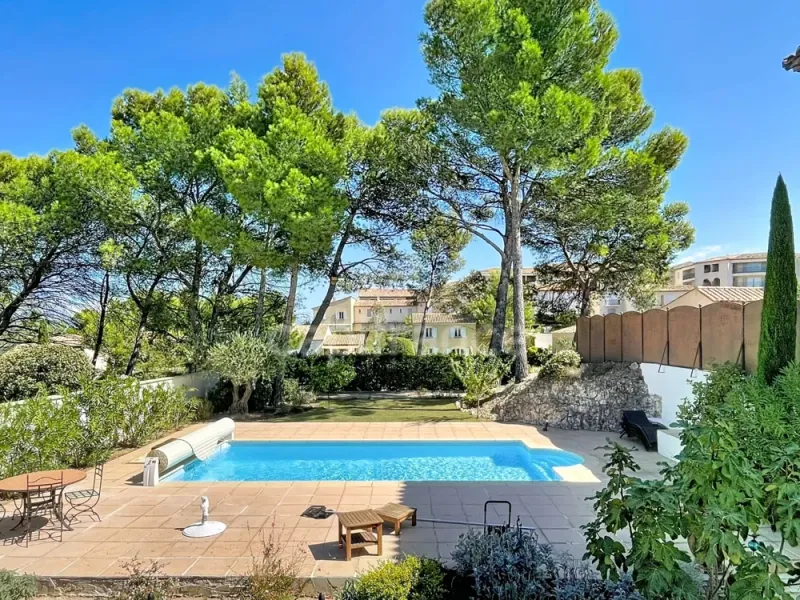 Maison à vendre, 5 pièces, Mallemort