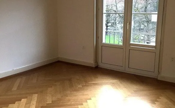 Charmante 2-Zimmer-Altbauwohnung in zentraler Lage - Photo 3