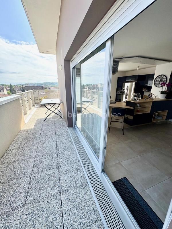 RESIDENCE DE STANDING -T5 TERRASSE AVEC VUE DEGAGEE