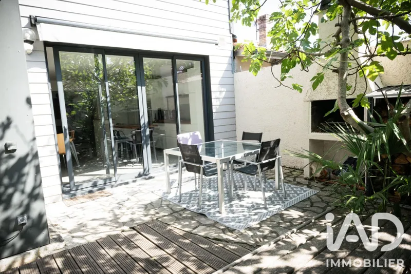 Location Maison d'architecte 7 pièces - Photo 5