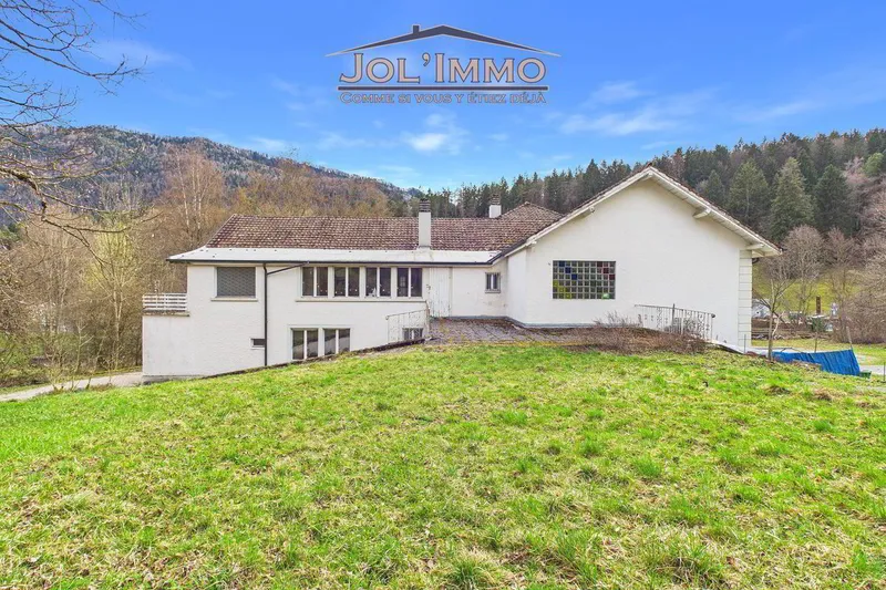Propriété de caractère avec 3 appartements et terrain à bâtir à Perrefitte - Photo 5