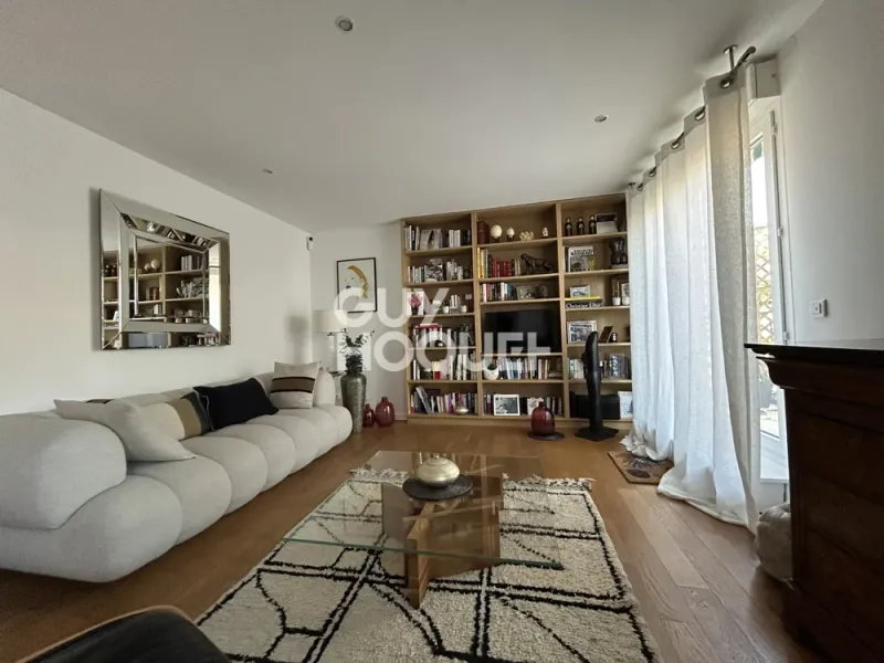 Appartement à vendre de 5 pièces de 116 m² - Photo 2