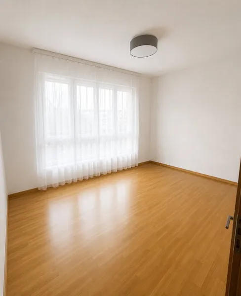 Grosszügige 5.5-Zimmerwohnung mit Cheminée und grossem Südbalkon - Photo 2