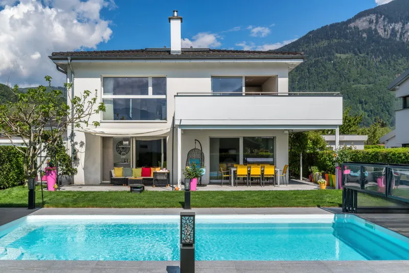 TRES BELLE MAISON INDIVIDUELLE AVEC STUDIO INDEPENDANT & PISCINE - Photo 2