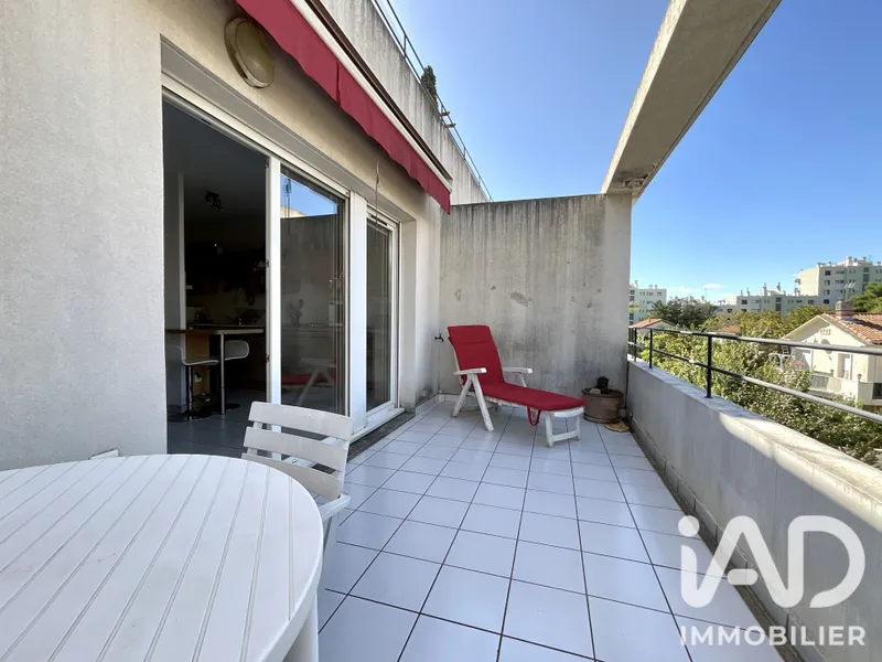 Vente Appartement 3 pièces - Photo 2