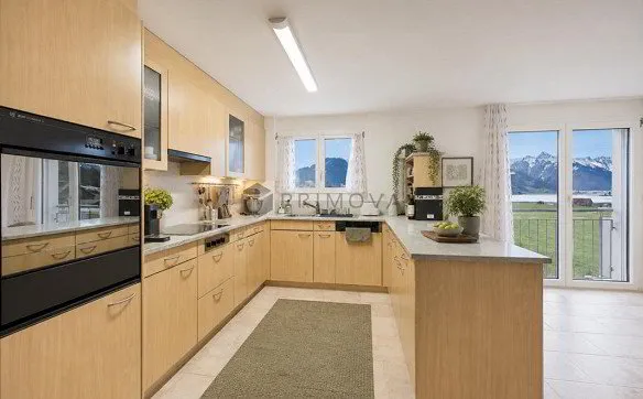 See- und Bergsicht plus tiefe Steuern. Grosse 5.5 Zimmer-Wohnung au... - Photo 3