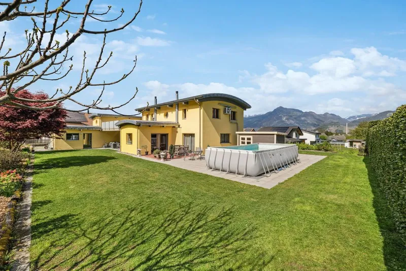 Maison à vendre, 7.5 pièces, 246 m², Collombey