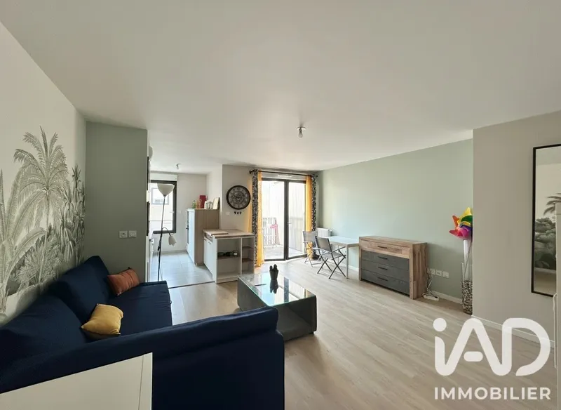 Location Appartement 3 pièces - Photo 2