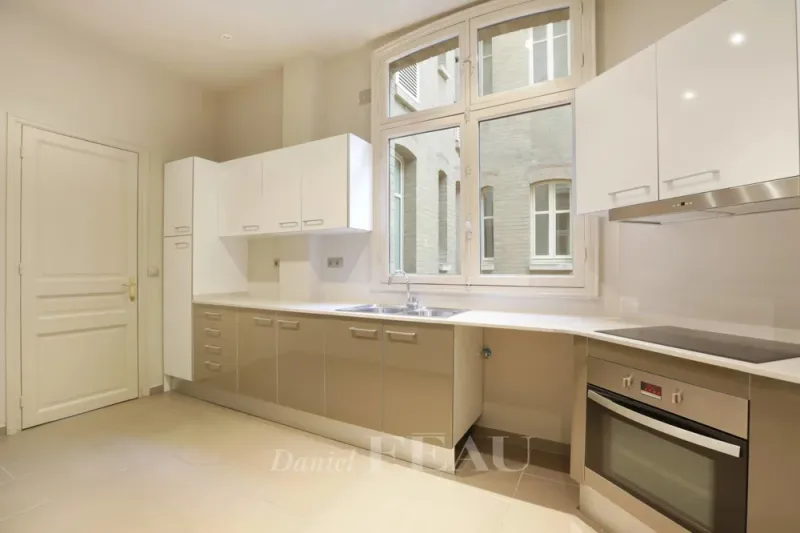 Location appartement, Paris 16ème (75016), 4 pièces, 126.55 m², ref 87505951 - Photo 4