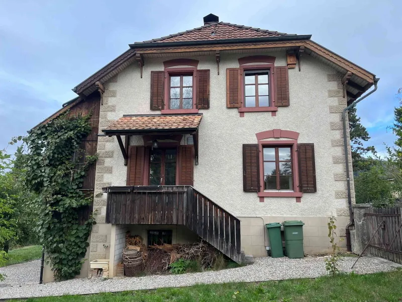 Charmantes 6-Zimmer-Haus mit Garten am Bach – 5 Min. zum Bahnhof - Photo 2