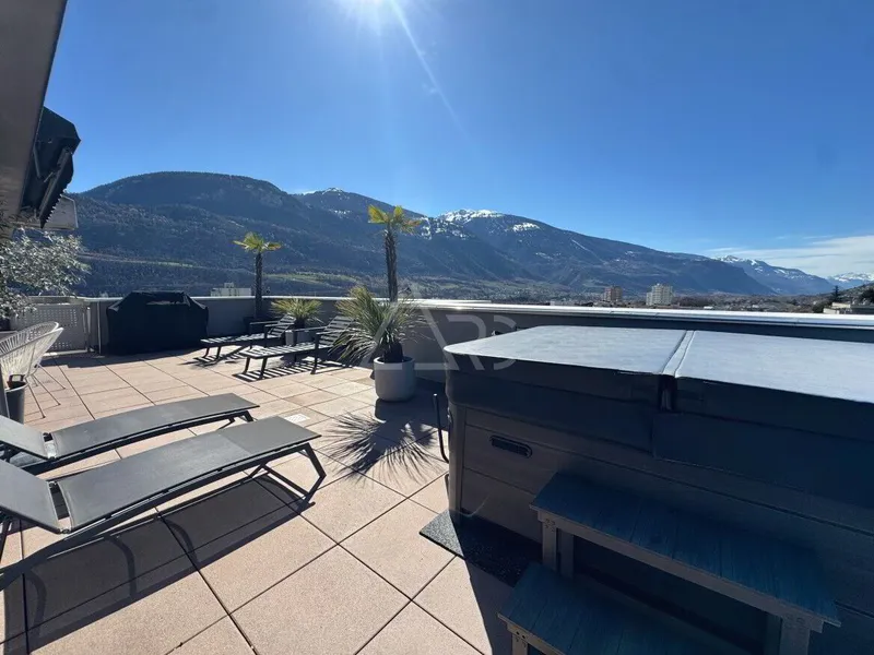 Attique de 8.5 pièces en vente à Sierre - 250 m² - Photo 2
