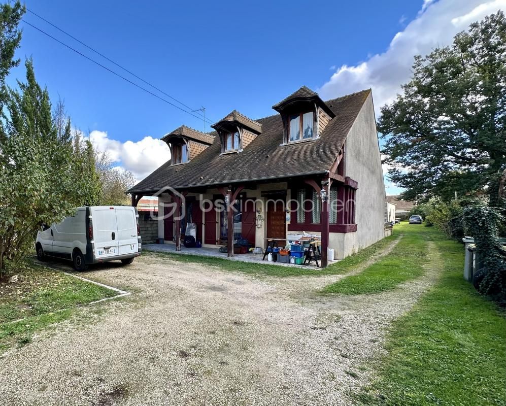 MAISON INDIVIDUELLE 146M2 (164M2 AU SOL) + GARAGE 77M2 SUR UNE PARCELLE DE 1756M2