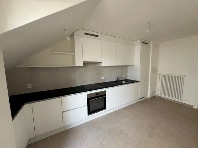 Appartement entièrement rénové de 4 pièces No 32 au 3e étage - Photo 4