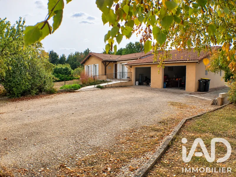 Vente Maison/villa 4 pièces - Photo 2
