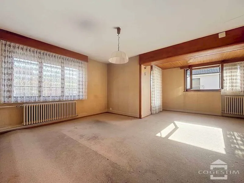 Maison de 7 pièces avec plus de 1’500 m² de jardin - Photo 5