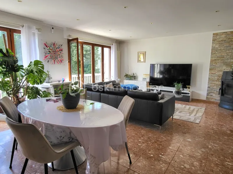 Maison de 242 m² à Villemomble - Photo 3