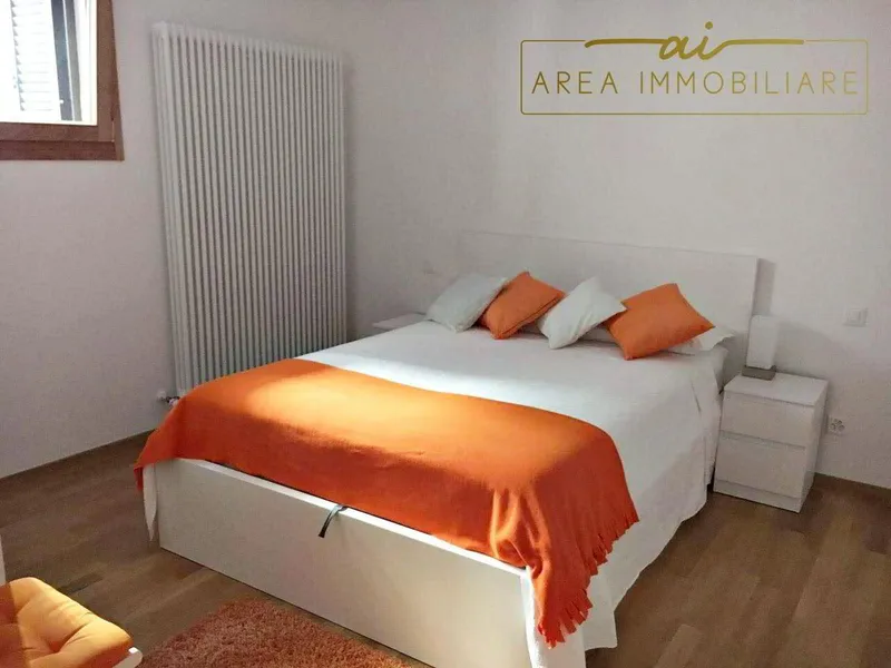 AMPIO E MODERNO 2.5 LOCALI CON CORTILE PRIVATO - Photo 2