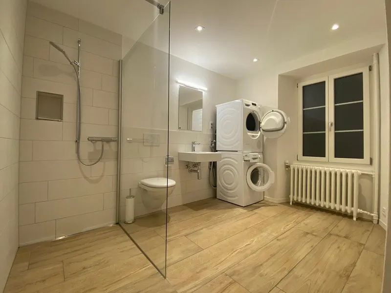 Moderne 2.5 Zimmer-Wohnung mit grosser Terrasse - Photo 5
