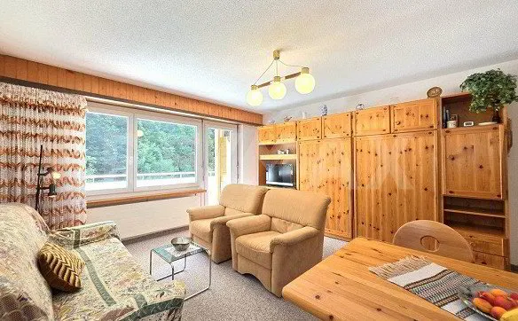 Heimelige 3.5-Zimmerwohnung mit grossem Balkon nahe Dalabach in Leu... - Photo 2
