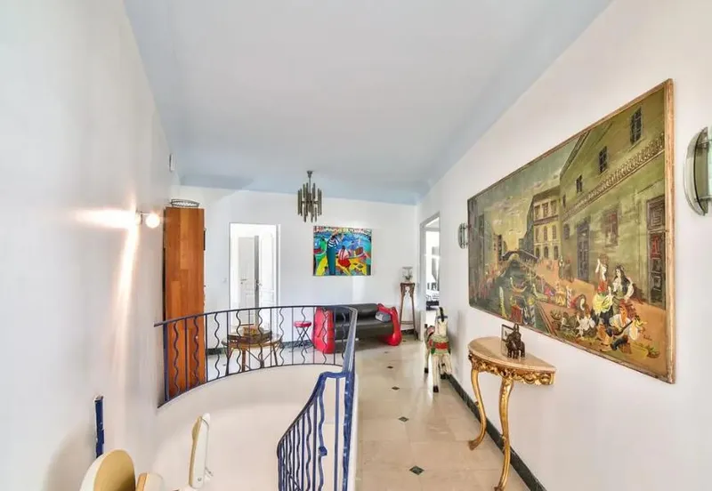 Appartement à louer, 4 pièces, 170 m², Bordeaux