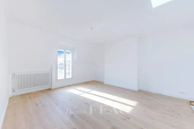 Location appartement, Paris 17ème (75017), 6 pièces, 130.42 m², ref 87512056 - Photo 4