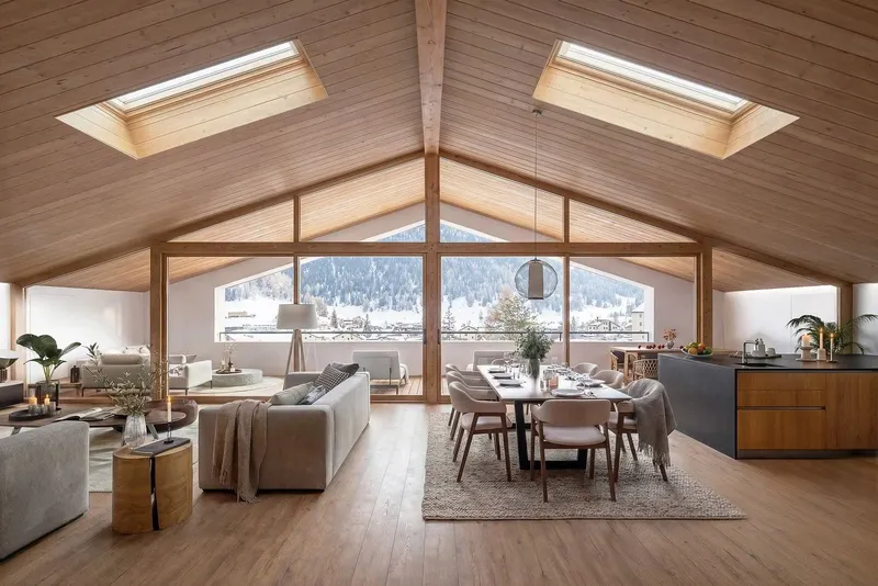 EXCLUSIVE PENTHOUSE WITH PANORAMIC LOGGIAS - Photo 2